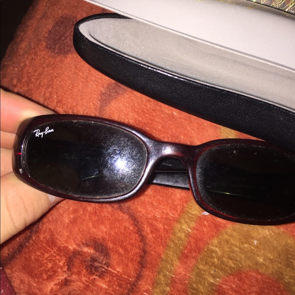 Legit - Picture 6 of 7